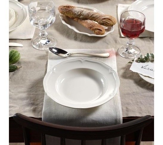 Manoir 18-Piece Dinnerware Set, Plates & Bowls, Premium Porcelain, Made in Germany, White